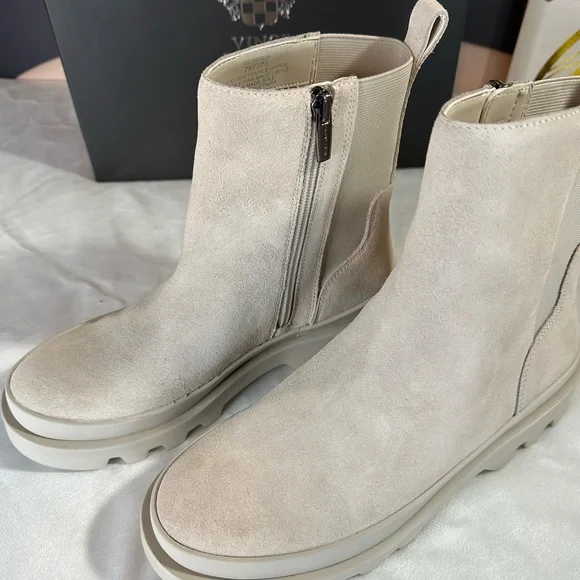 Vince Camuto Kenja Boot - Picture 2 of 7